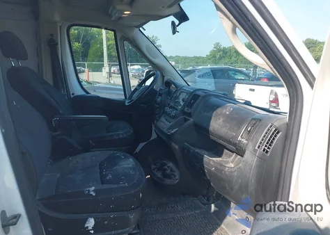 2018 Ram Promaster 2500 High Roof 136 Wb z USA, uszkodzony, nr VIN 3C6TRVCG1JE155102